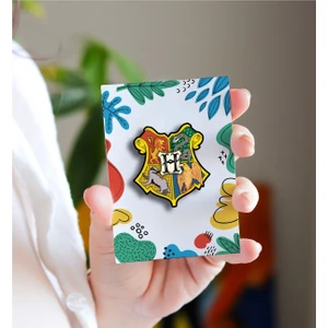 Rozzy Lab Hogwarts Logo - Rozet - Broş - Yaka Çanta Aksesuar