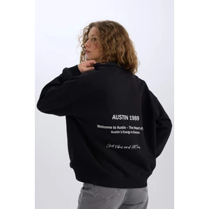 Oversize Geniş Kalıp Yarım Fermuarlı Sırt Baskılı Sweatshirt E1525AX24WN