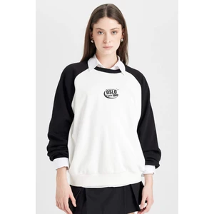 Coool Loose Fit Bisiklet Yaka Renk Bloklu Baskılı Sweatshirt D6673AX24WN