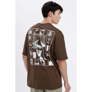 Comfort Regular Fit Rahat Kalıp Bisiklet Yaka Sırt Baskılı Kısa Kollu Tişört C5753AX24HS