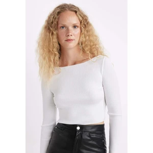 Slim Fit Dar Kesim Kayık Yaka Basic Düz Triko Kazak C7299AX24WN