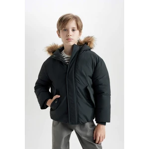 Erkek Çocuk Çıkarılabilir Suni Kürk Yaka Kapüşonlu Fermuarlı Çıtçıtlı Cepli Mont C5975A824WN