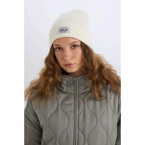 Kadın Şehir Temalı Dokuma Etiketli Bere A5655AX24WN