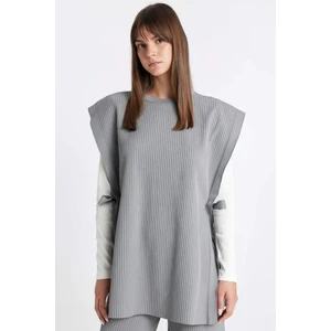 Regular Fit Bisiklet Yaka Basic Düz Yan Bağlamalı Triko Süveter Y1323AZ24AU
