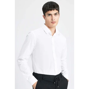Slim Fit Dar Kesim İtalyan Yaka Non Iron Ütü Gerektirmeyen Uzun Kollu Beyaz Gömlek A7803AX24SP
