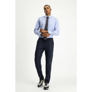 Uzun Kol Slim Fit Dar Kesim Klasik Desenli Pamuklu Kolay Ütülenebilir Gömlek