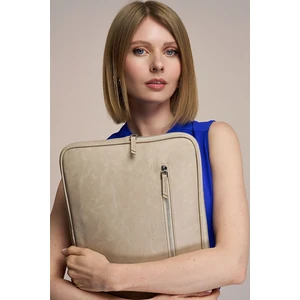 Macbook Air Pro 13.3 ve 14 Inç Bej Renk Laptop Kılıfı Hafif ve Zarif