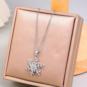 Stainless Steel Çelik Silver Dönen Kar Tanesi Kolye