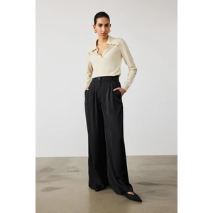 Siyah Pileli Palazzo Kadın Pantolon
