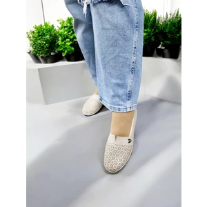 Gökçe Kundura Kadın Tokalı Çiçek Baskılı Kaydırmaz Taban Ev ve Dışarı Babeti