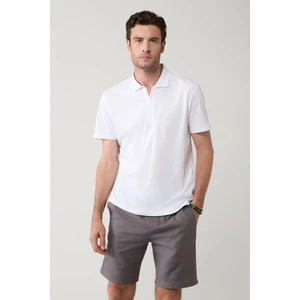 Erkek Beyaz Polo Yaka T-shirt %100 Pamuk Fermuarlı Regular Fit E001034