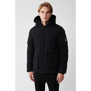 Erkek Siyah Kapüşonlu İçi Peluş Detaylı Su İtici Kumaşlı Şişme Mont A32Y6046