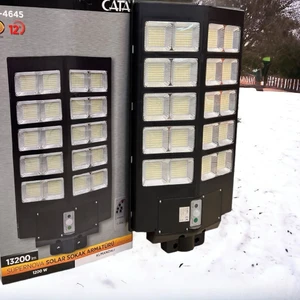 1200W 6400K Solar Armatür LED Bahçe Projektör CT-4645