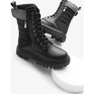 Tonny Black Kız Çocuk Siyah Cilt Termo Taban Taş Detaylı Fermuarlı ve Bağcıklı Cırtlı Bot