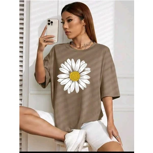 Papatya Baskılı Kadın Bej Oversize Salas T-Shirt Boyfriend