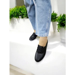 Gökçe Kundura Kadın Kaymaz Taban Lastikli Delikli Spor Babet Ayakkabı