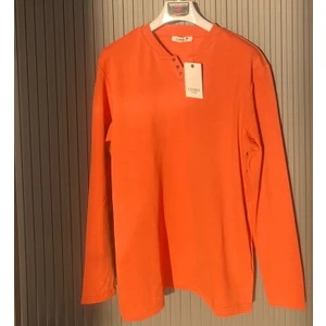 Uomo Park 5524 Yeni Sezon V Kesim Düğmeli Kaşkorse Kazak