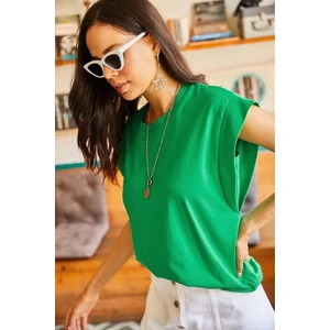 Tight Lady Yeşil %100 Pamuk Vatka Görünümlü Basic Bisiklet Yaka Örme T-Shirt
