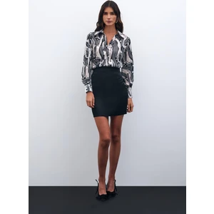 Gömlek Yaka Bluz - Siyah