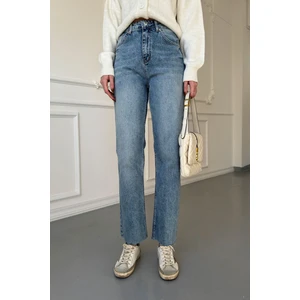 Kesik Paça Boyfit Jean- Mavi