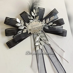 Bir Parça Tasarım Pleksi Damat Bohça Süsü