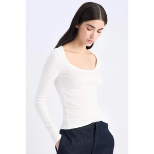 Slim Fit Dar Kesim Basic Düz Fitilli Kaşkorse Uzun Kollu Beyaz Tişört E5768AX25SP