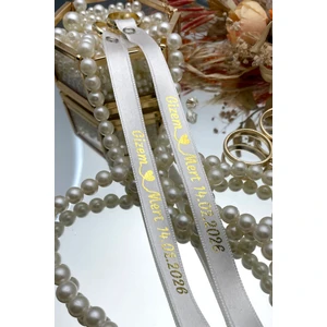 LORA DAVET LORA DAVET Söz Nişan Yüzük Kurdelesi (Dökülen Inci, Altın Yazı) Beyaz (1 Adet)  42256