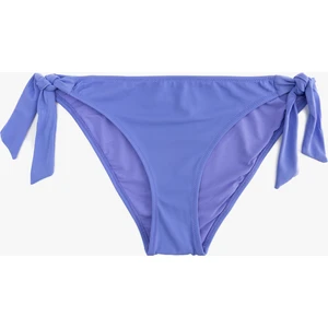 Astarlı Fiyonklu Yanları Bağlama Detaylı Bikini Altı