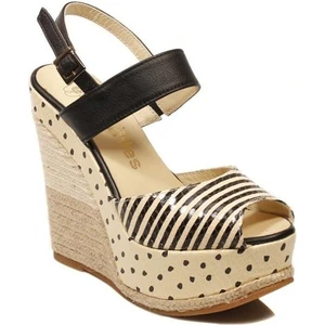 Gipsya Bej Siyah Dolgu Topuklu Deri Sandalet Kadın Ayakkabı