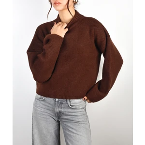 Kadın Kahverengi Crop Yumuşak Oversize Kazak