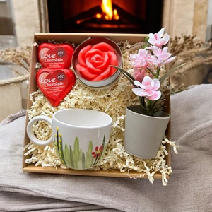 Kmod Life Doğum Günü Gibi Özel Günler İçin Hediye Kupa Bardak, Mum, Dekoratif Çiçek