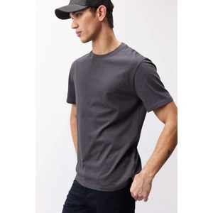 %100 Pamuk New Regular Fit Bisiklet Yaka Basic Düz Kısa Kollu Tişört V7699AZ25SP