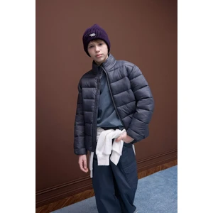 Erkek Çocuk Su Geçirmez Fermuarlı Cepli Basic Düz Şişme Mont D5900A825SP