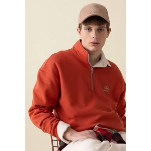 Comfort Regular Fit Rahat Kalıp Fermuarlı Dik Yaka Baskılı Sweatshirt C6132AX24AU