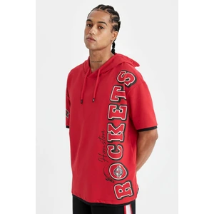 DeFactoFit NBA Houston Rockets Kırmızı Oversize Geniş Kalıp Kapüşonlu Baskılı Kısa Kollu Tişört C9277AX24AU