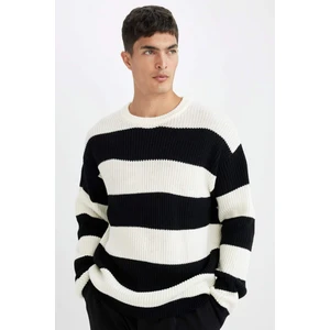 Relax Fit Bisiklet Yaka Çizgili Dokulu Triko Kazak D3263AX24WN