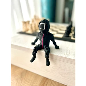 Asya Design Boutique Squid Game Subay Figürü