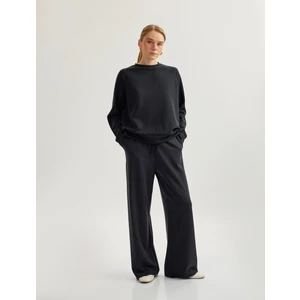 Modal Kumaş Rahat Kesim Uzun Kollu Bisiklet Yaka Kadın Basic Sweatshirt