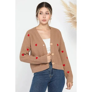 Kalp Nakışlı Triko Hırka