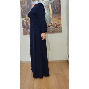 Yandan Bağcıklı Tesettür Elbise