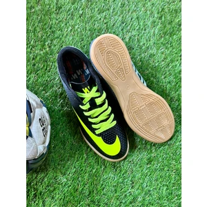 Futsal Kaymaz Salon Futbolu Ayakkabısı Parkur Ayakkabısı