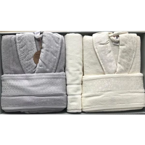 Camellia Gri Krem Aile Bornoz Seti + Banyo Paspas 4542