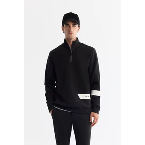 Avva Erkek Siyah Regular Fit Dik Yaka Pamuklu Baskılı Elastan Sweatshirt A42Y1202