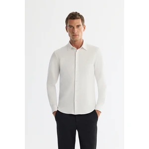 Avva Erkek Beyaz Klasik Yaka Esnek Teknik Kumaş Slim Fit Gömlek A42Y2122