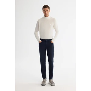 Erkek Lacivert Eskitme Yıkama Overdy Jean Pantolon A42Y3523