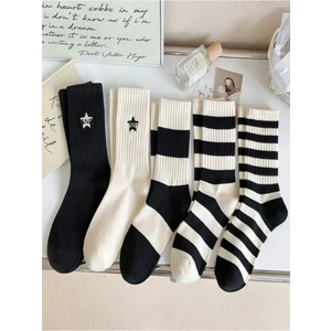 5'li Ekonomik Paket Siyah-Beyaz Çizgili Desenli Unisex Tenis Çorap