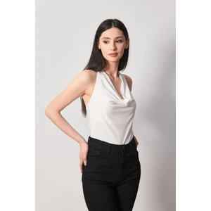 Boyundan Geçmeli Bluz