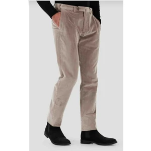 Klasik Kesim Bej Rengı Kadife Pantolon