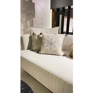 Buldan Nakışlı Kırlent Kılıfı 1 Adet 43 x 43 cm