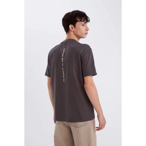 %100 Pamuk Regular Fit Bisiklet Yaka Sırt Baskılı Kısa Kollu Tişört D5560AX25SP